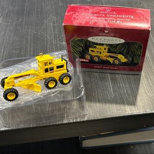 1998 Hallmark Tonka Road Grader